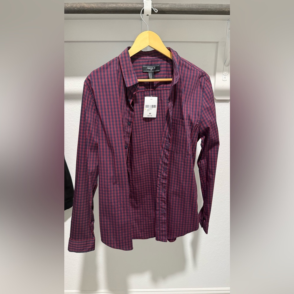COPY - New forever 21 men’s dress shirt M